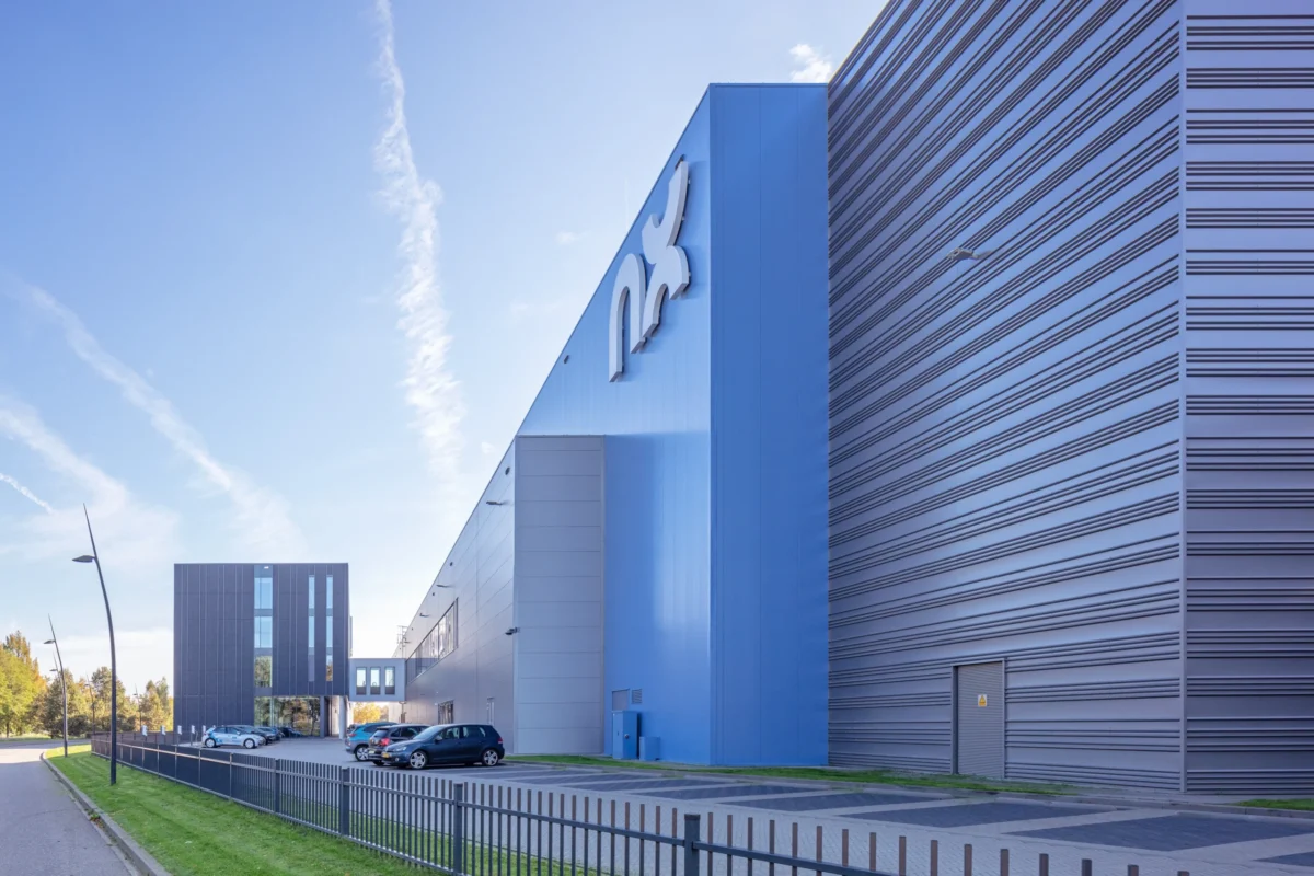 Kantoorpand en distributiecentrum NX Filtration in Hengelo